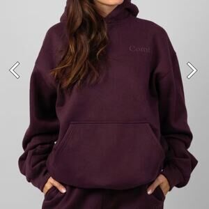 Unisex Comfrt Minimalist Hoodie Maroon Size M EUC!
